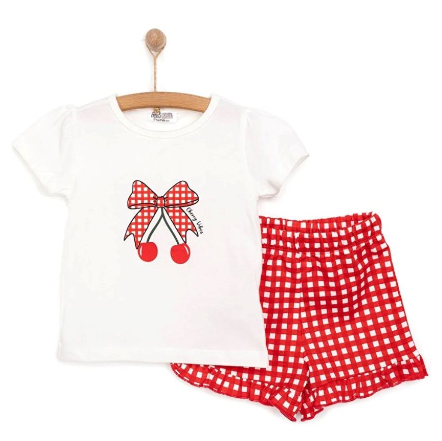 ebebek Welcomes Summer with a Stylish Babywear Collection